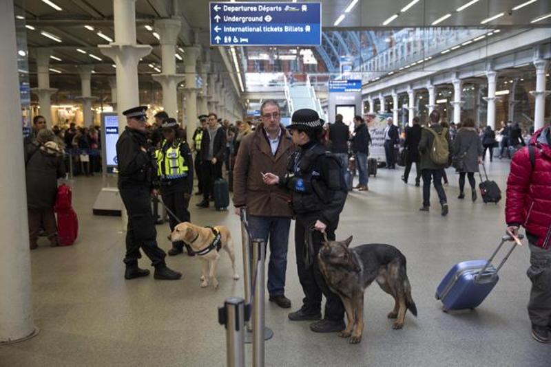 securitytightenedatmajorairportsworldafterbrusselsblasts